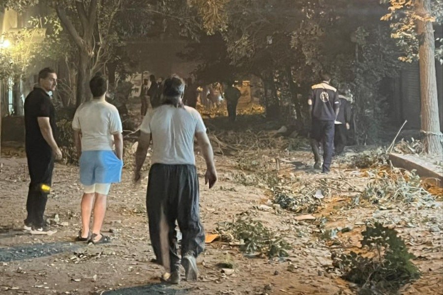 تصویر جنگ ۱۲ روزه گذشت؛ با این مردم نجیب دشمنی نکنید!