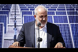سراب رفع ناترازی برق با نیروگاه خورشیدی؛ پنهان کردن مشکلات صنعت برق پشت پنل‌های خورشیدی