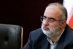 ببینید | مشاور روحانی: شمخانی قصه‌ای درباره ترور خود برای ملت تعریف کرد که هیچ نسبتی با واقعیت ندارد