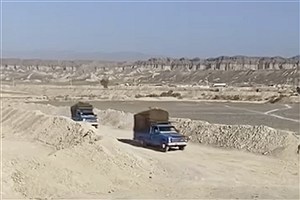 ببینید | قاچاق سازمان‌یافته سوخت در مرز کوهک سراوان، زیر گوش پایگاه مرزی سپاه