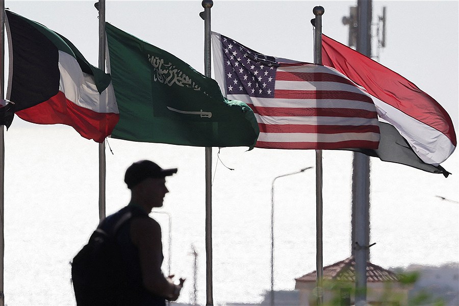 تصویر سناتور آمریکایی: جمهوری اسلامی در حال حاضر هیچ نقشی در صلح غزه ندارد