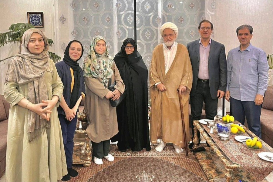 تصویر انتقادات تند کروبی از خامنه‌ای: رای مردم را تحمل نکرد، اقتصاد، فرهنگ، امنیت و اخلاق را از بین برد