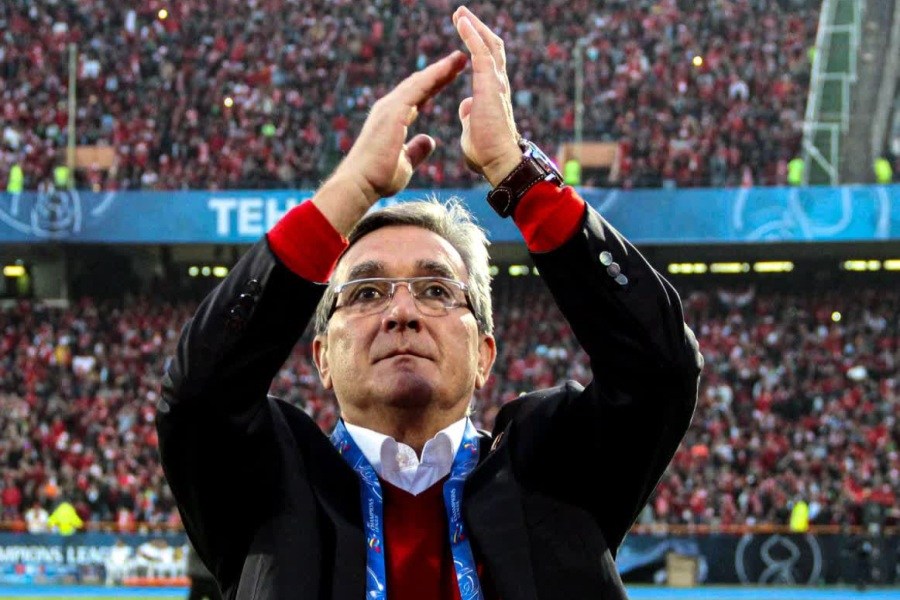 تصویر ۱۰ روز پس از پاسخ منفی به پرسپولیس: برانکو ایوانکوویچ از دنیای مربیگری خداحافظی کرد