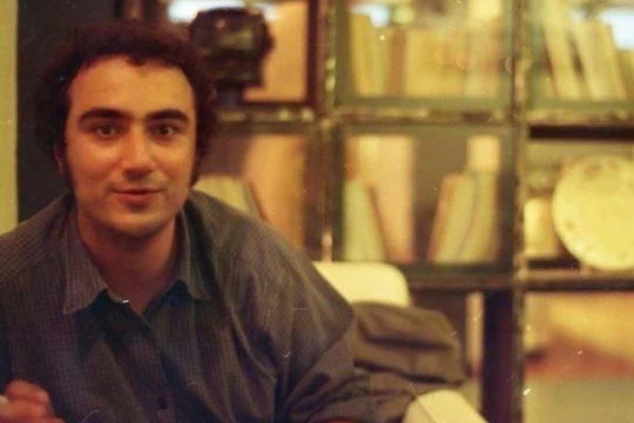 تصویر کیوان مهتدی مترجم و زندانی سیاسی سابق بازداشت شد