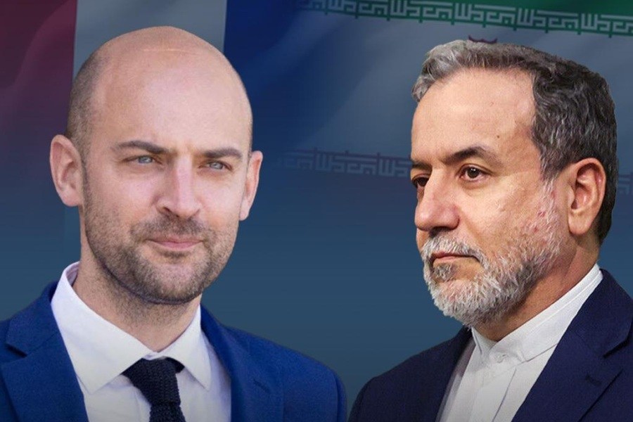 تصویر دیدار وزیر خارجه فرانسه و عراقچی؛ جمهوری اسلامی با آژانس همکاری کامل کند