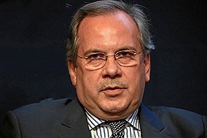 روایت جنجالی محمود سریع‌القلم درباره فقرا و قشری که نمی‌تواند «وزیر و وکیل و مدیر» شود و حکمرانی کند