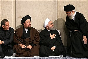 نبرد پنهان بر سر جانشینی خامنه‌ای؛ روحانی یا خمینی، کدام‌یک رهبر آینده جمهوری اسلامی می‌شود؟
