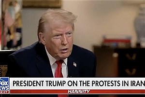 دونالد ترامپ: ممکن است جمهوری اسلامی در وضعیت سقوط باشد/ خامنه‌ای قصد دارد از ایران برود