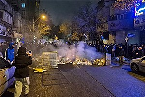 شب دوم فراخوان شاهزاده رضا پهلوی شلوغ‌تر از شب اول؛ میلیون‌ها ایرانی مخالف جمهوری اسلامی خیابان‌ها را فتح کردند