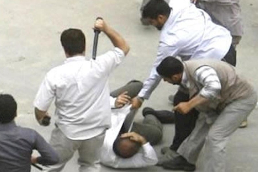 تصویر آینده لباس‌ شخصی‌ها، بسیجی‌ها و پاسداران پس از سقوط جمهوری اسلامی چیست؟