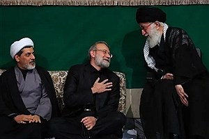 خامنه‌ای دستور داده که اگر کشته شد، لاریجانی جانشین او شود