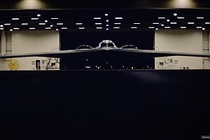 تصاویری از حمله بمب‌افکن‌های B-2 آمریکا که به تأسیسات موشکی مستحکم جمهوری اسلامی حمله کردند