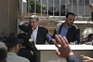 محمود احمدی‌نژاد پس از حمله هوایی به خانه‌اش در نارمک ناپدید شد؛ ترور نافرجام یا رهایی از کنترل جمهوری اسلامی؟