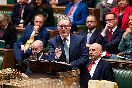 کی‌یر استارمر تهدید ترامپ درباره نابودی تمدن ایران را محکوم کرد