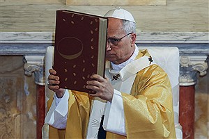 انتقاد دوباره ترامپ از پاپ لئو: آیا کسی به او خواهد گفت که ایران ۴۲ هزار معترض بی‌گناه را کشته است؟