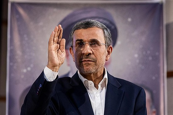 گزارش باورنکردنی نیویورک تایمز؛ هدف اولیه جنگ، منصوب کردن محمود احمدی‌نژاد به عنوان رهبر ایران بود
